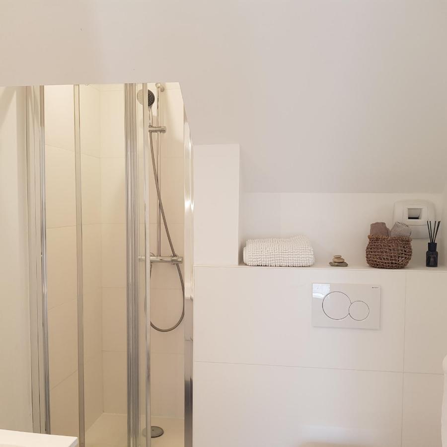 Santorin, Appartement Lumineux Au Coeur De Ванн Екстер'єр фото