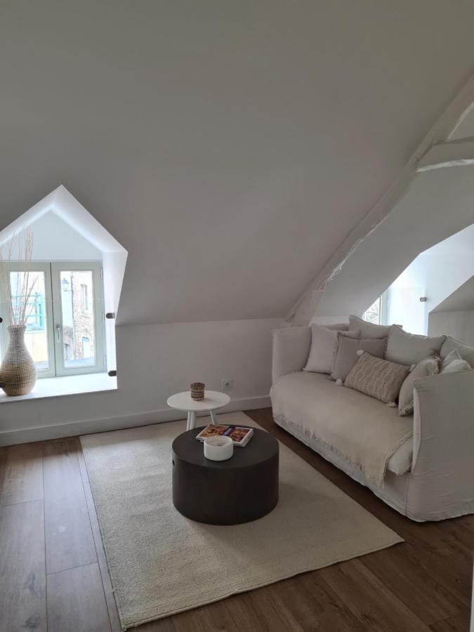 Santorin, Appartement Lumineux Au Coeur De Ванн Екстер'єр фото